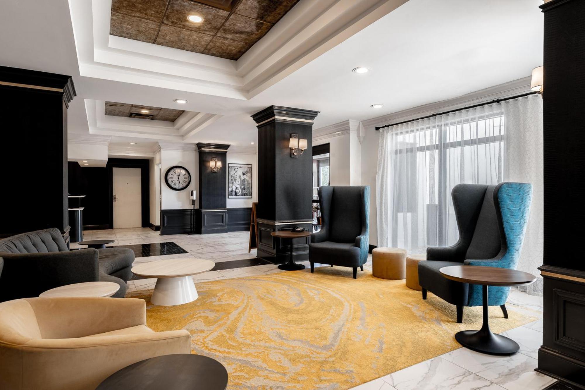 Alice Hotel